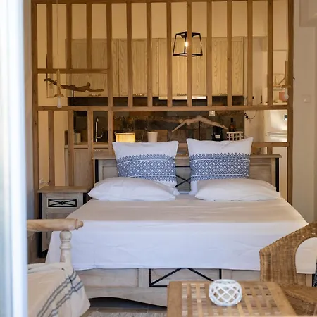 Aqua Blu Syros 2,4 Apartment