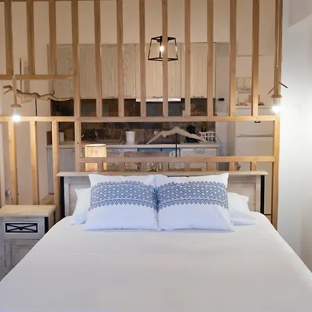 Aqua Blu Syros 2,4 Apartment *