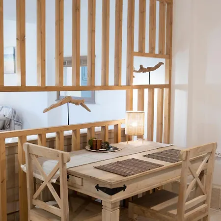 Aqua Blu Syros 2,4 Apartment *