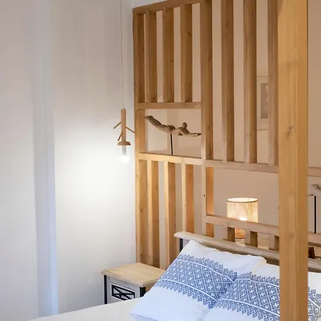 Aqua Blu Syros 2,4 Apartment *